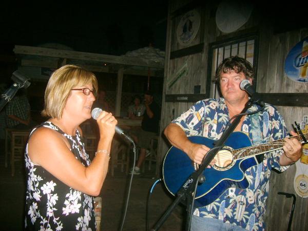 MomAndDad/l_ab2a3b76f3d04446b3ea29b68cd75c3c.jpg